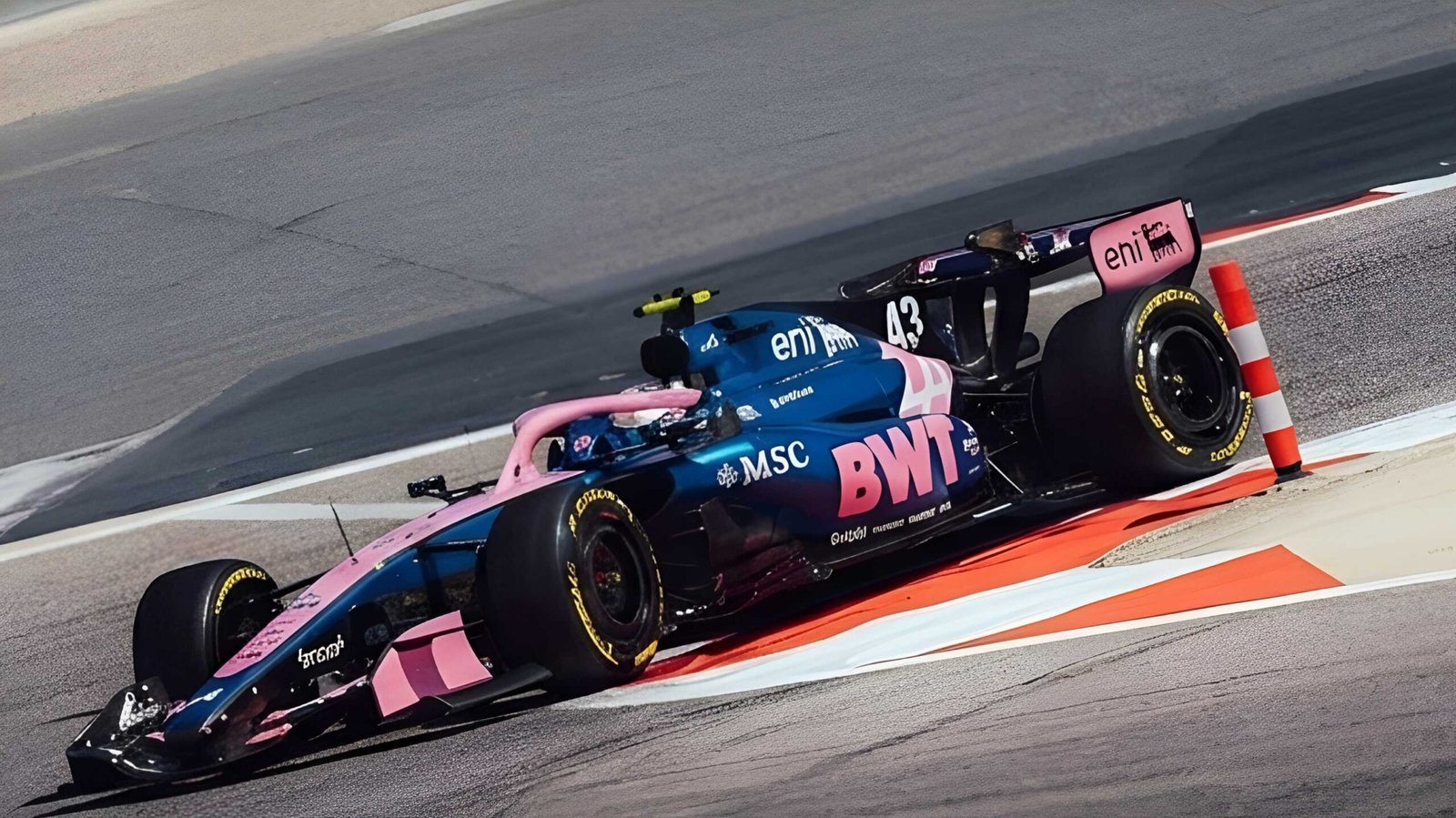 Alpine A526 Analysis: The 2026 Resurgence and Tech Upgrades 1 Franco Colapinto driving the blue and pink Alpine A526 Formula 1 car on track at Suzuka, 2026